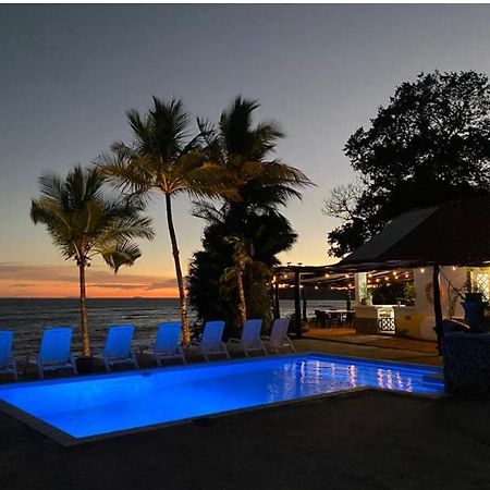 Oceanfront Bungalows - Paradise Rentals Santa Catalina Exterior foto